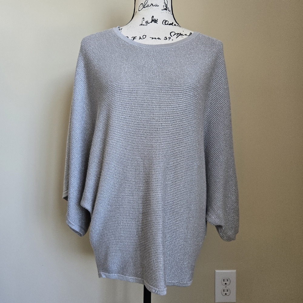 Soma NWOT kimono knit top silver shine pullover womens M